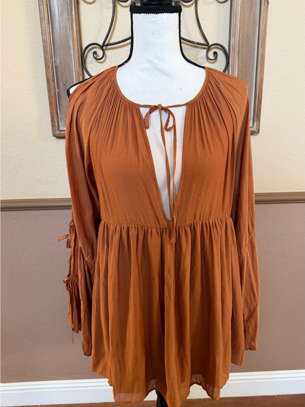 Forever 21 Rust Tie-Front Peasant Blouse